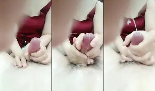 Mới vuốt chim một chút mà anh đã bắn như súng nước em còn chưa kịp vơi đồ